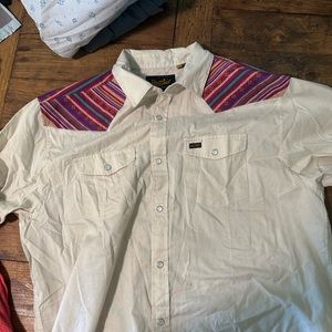 Howler brothers short sleeve pearl snap. Large